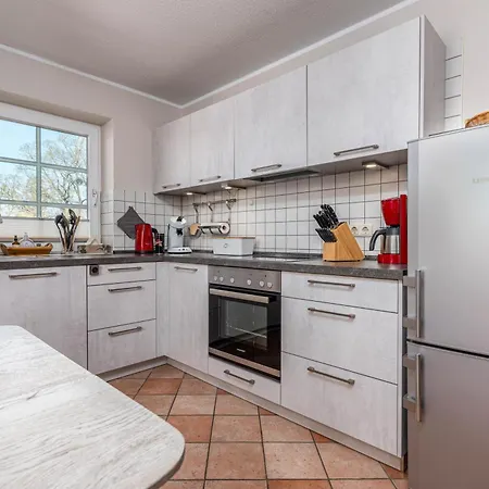 Апартаменты Stoertebekerstrasse 9 - 6 *